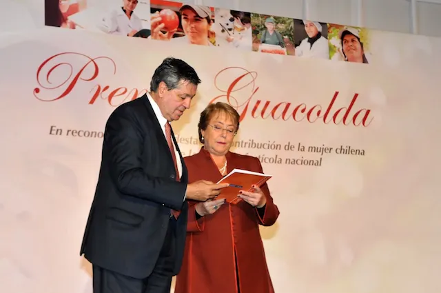 EntregadocumentoaPresidenta