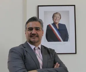 AlejandroBuvinic 01-300x253